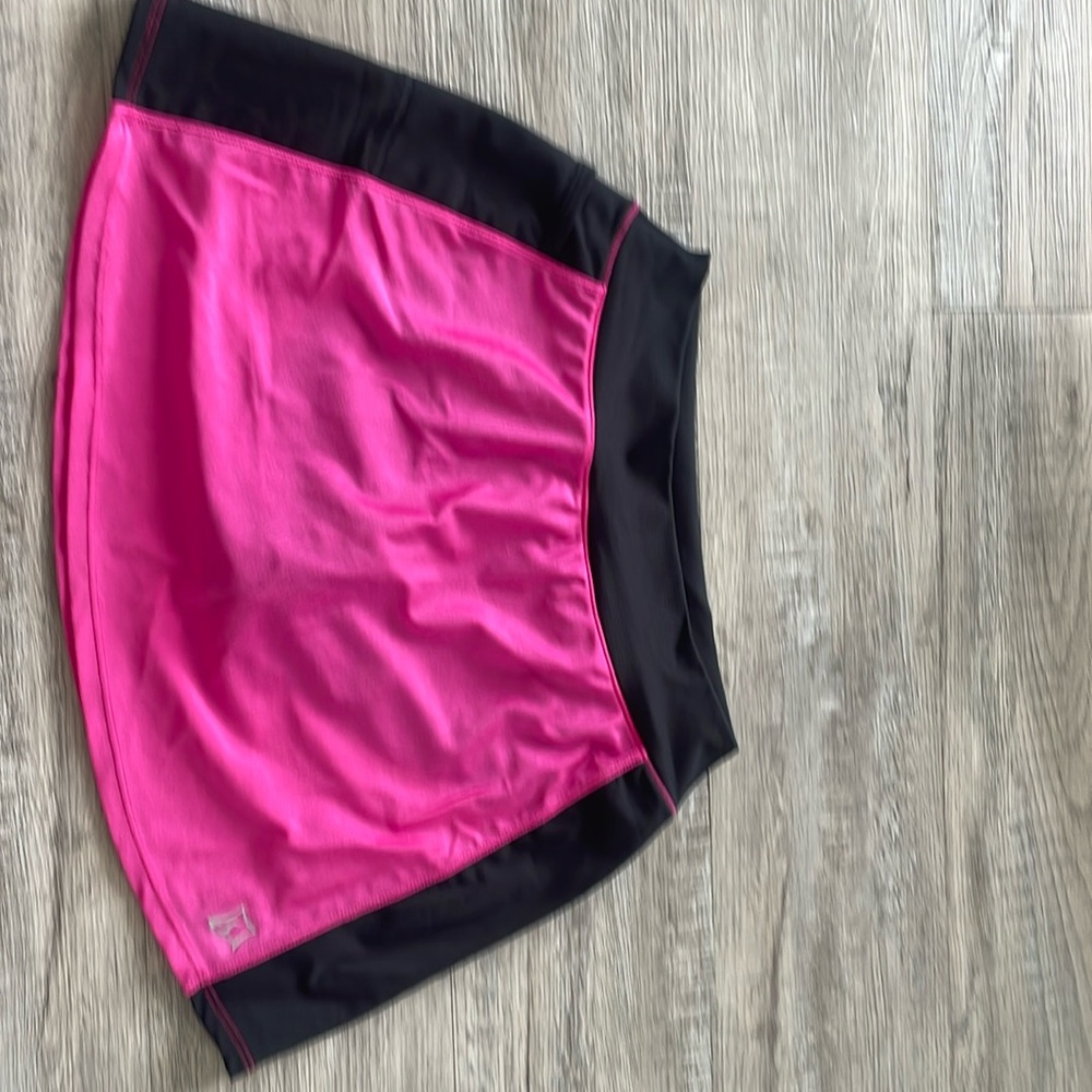 SkirtSports athletic skirt size small.
